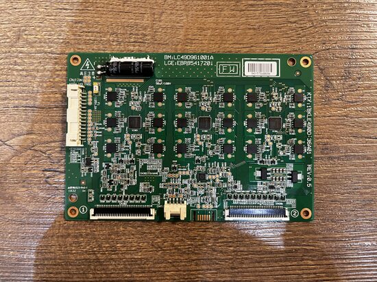 Led plokštė LC49D961001A