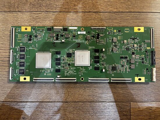 T-CON plokštė 6870C-0514C