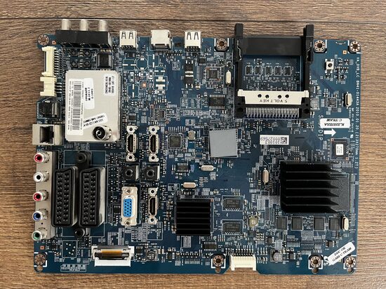 Maitinimo plokštė BN41-01443A