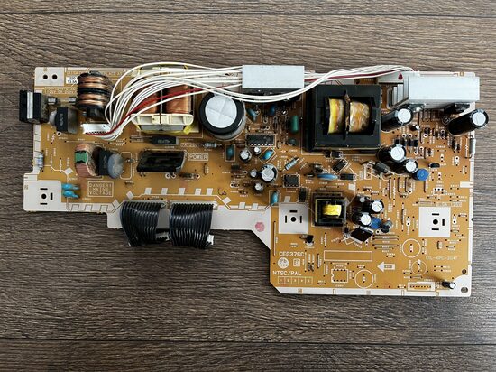 Maitinimo plokštė ETL-XPC-204T