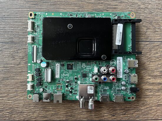 Pagrindinė plokštė 715G9907-M0G-B00-005G