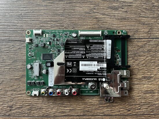 Pagrindinė plokštė 715G8524-M01-B02-004K