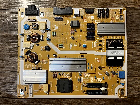 Maitinimo plokštė BN44-01101A