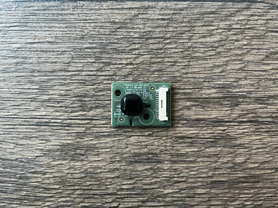 Išjungimo ir įjungimo mygtukas 715G8555-K01-000-004T